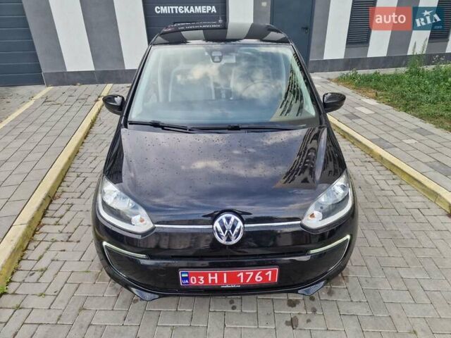 Черный Фольксваген e-up, объемом двигателя 0 л и пробегом 118 тыс. км за 6550 $, фото 10 на Automoto.ua