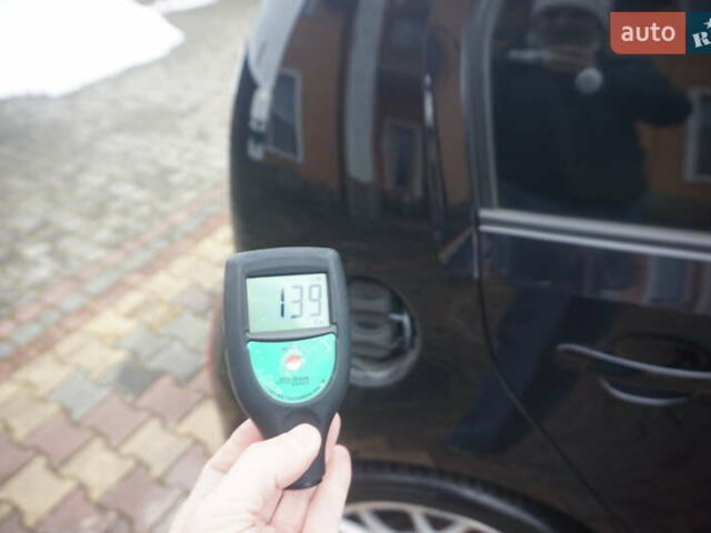 Черный Фольксваген e-up, объемом двигателя 0 л и пробегом 151 тыс. км за 5555 $, фото 67 на Automoto.ua