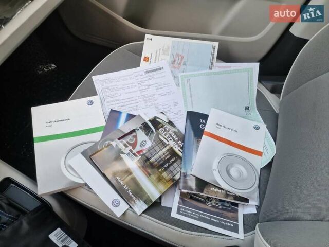 Черный Фольксваген e-up, объемом двигателя 0 л и пробегом 118 тыс. км за 6550 $, фото 55 на Automoto.ua