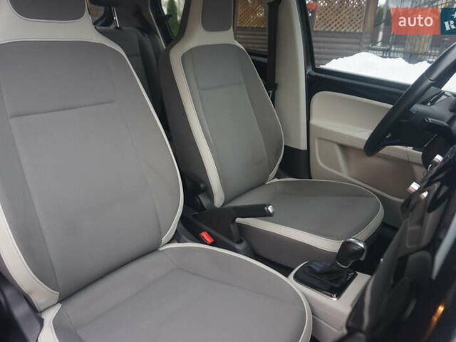 Черный Фольксваген e-up, объемом двигателя 0 л и пробегом 151 тыс. км за 5555 $, фото 38 на Automoto.ua