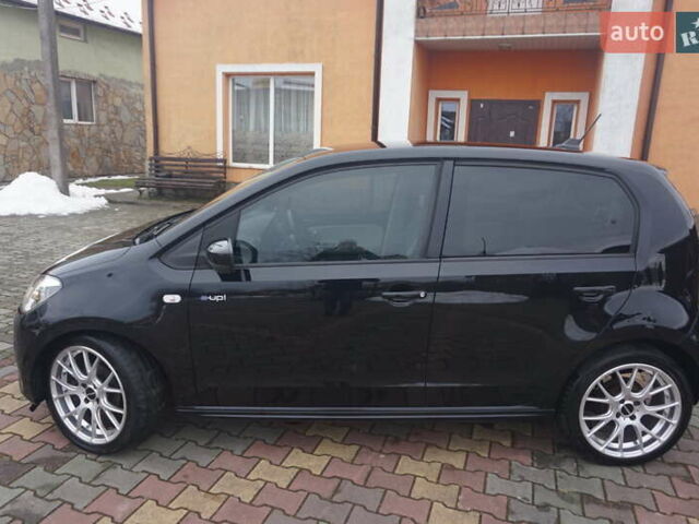 Черный Фольксваген e-up, объемом двигателя 0 л и пробегом 151 тыс. км за 5555 $, фото 17 на Automoto.ua