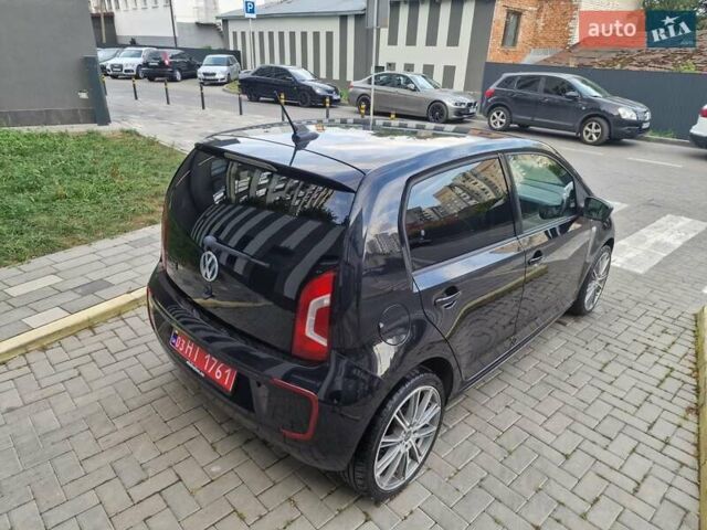 Черный Фольксваген e-up, объемом двигателя 0 л и пробегом 118 тыс. км за 6550 $, фото 23 на Automoto.ua