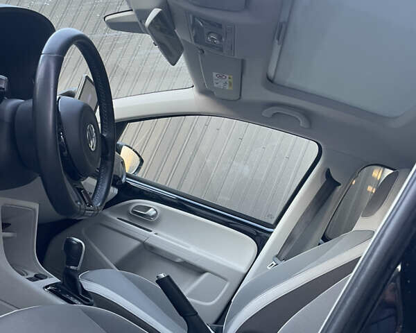 Черный Фольксваген e-up, объемом двигателя 0 л и пробегом 113 тыс. км за 6450 $, фото 10 на Automoto.ua