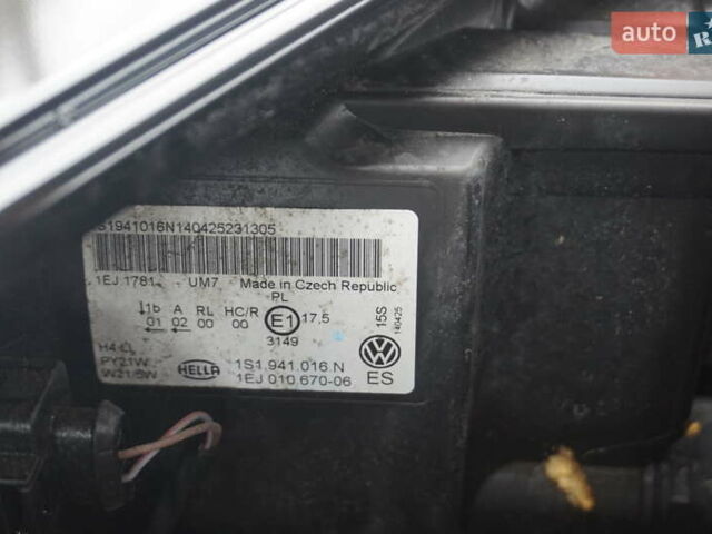 Черный Фольксваген e-up, объемом двигателя 0 л и пробегом 151 тыс. км за 5555 $, фото 57 на Automoto.ua