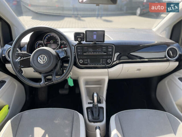 Чорний Фольксваген e-up, об'ємом двигуна 0 л та пробігом 117 тис. км за 4800 $, фото 9 на Automoto.ua