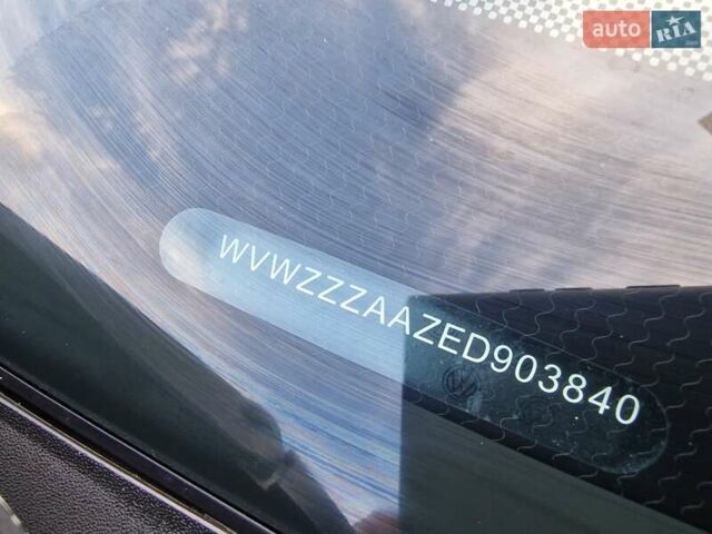 Черный Фольксваген e-up, объемом двигателя 0 л и пробегом 118 тыс. км за 6550 $, фото 54 на Automoto.ua