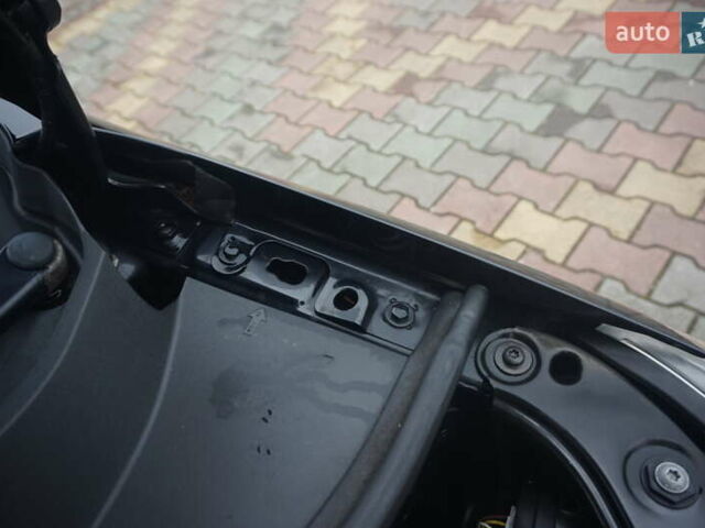 Черный Фольксваген e-up, объемом двигателя 0 л и пробегом 151 тыс. км за 5555 $, фото 53 на Automoto.ua