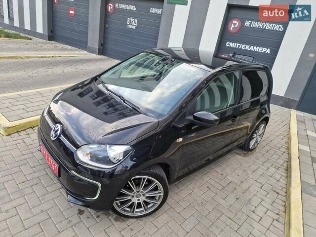 Черный Фольксваген e-up, объемом двигателя 0 л и пробегом 118 тыс. км за 6550 $, фото 5 на Automoto.ua