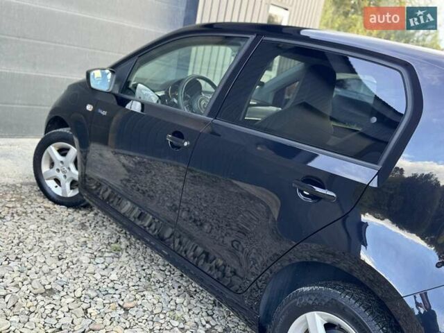 Чорний Фольксваген e-up, об'ємом двигуна 0 л та пробігом 85 тис. км за 6799 $, фото 21 на Automoto.ua