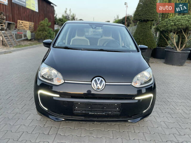 Черный Фольксваген e-up, объемом двигателя 0 л и пробегом 101 тыс. км за 5999 $, фото 1 на Automoto.ua