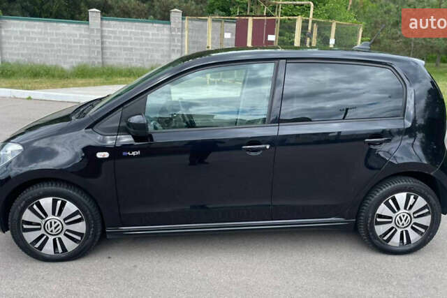 Фольксваген e-up 2015 в Кропивницком (Кировограде) на Automoto.ua Черный Фольксваген e-up, объемом двигателя 0 л и пробегом 152 тыс. км за 6200 $, фото 1 на Automoto.ua