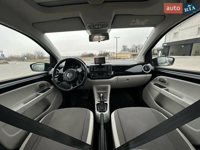 Чорний Фольксваген e-up, об'ємом двигуна 0 л та пробігом 57 тис. км за 6800 $, фото 8 на Automoto.ua