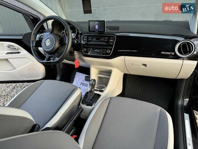 Чорний Фольксваген e-up, об'ємом двигуна 0 л та пробігом 85 тис. км за 6799 $, фото 32 на Automoto.ua