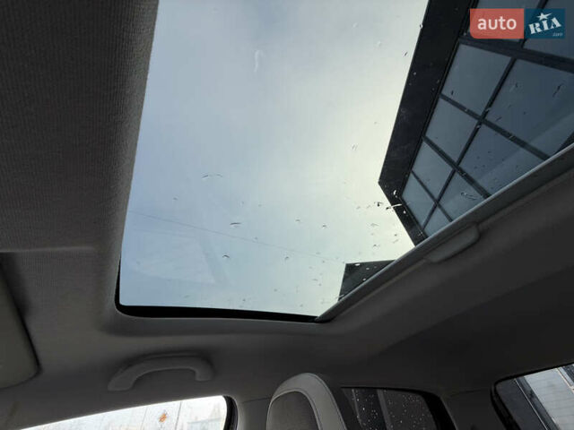 Чорний Фольксваген e-up, об'ємом двигуна 0 л та пробігом 49 тис. км за 6250 $, фото 30 на Automoto.ua