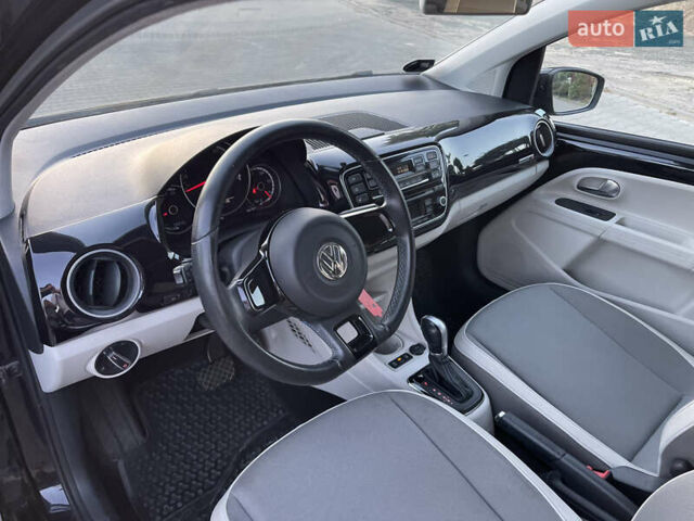 Черный Фольксваген e-up, объемом двигателя 0 л и пробегом 101 тыс. км за 5999 $, фото 14 на Automoto.ua
