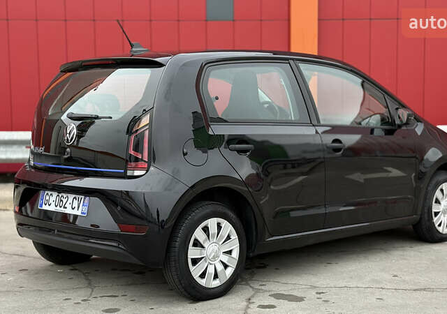 Черный Фольксваген e-up, объемом двигателя 0 л и пробегом 48 тыс. км за 10500 $, фото 12 на Automoto.ua