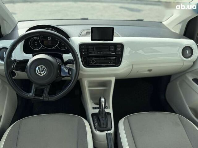 Фольксваген e-up 2013 в Городке на Automoto.ua Фольксваген e-up, объемом двигателя 0 л и пробегом 141 тыс. км за 6300 $, фото 6 на Automoto.ua