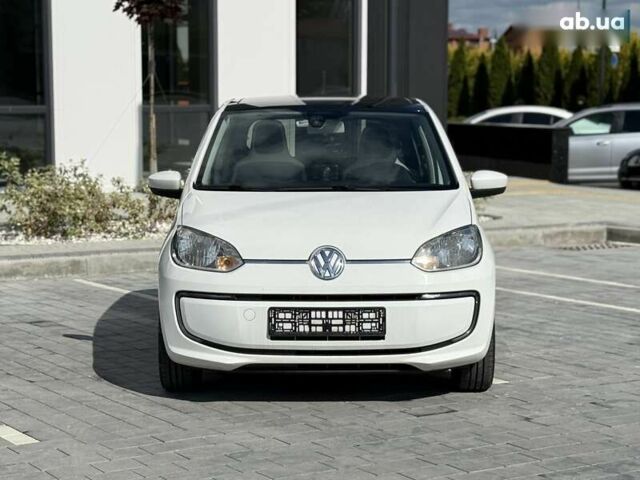 Фольксваген e-up 2013 в Городке на Automoto.ua Фольксваген e-up, объемом двигателя 0 л и пробегом 141 тыс. км за 6300 $, фото 1 на Automoto.ua