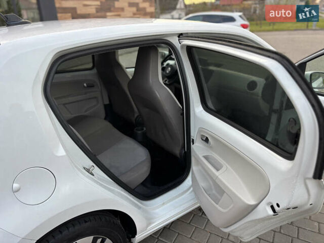 Фольксваген e-up, объемом двигателя 0 л и пробегом 70 тыс. км за 6550 $, фото 17 на Automoto.ua