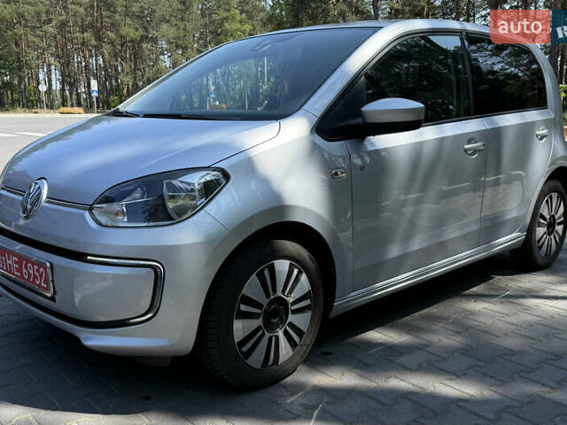 Фольксваген e-up, объемом двигателя 0 л и пробегом 104 тыс. км за 6200 $, фото 2 на Automoto.ua