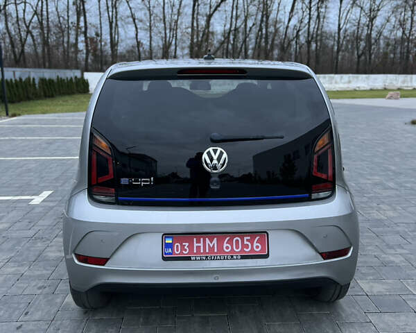 Фольксваген e-up, объемом двигателя 0 л и пробегом 62 тыс. км за 8500 $, фото 5 на Automoto.ua