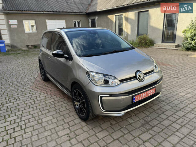Фольксваген e-up, объемом двигателя 0 л и пробегом 16 тыс. км за 10900 $, фото 2 на Automoto.ua