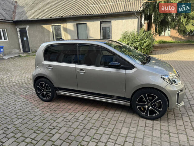 Фольксваген e-up, объемом двигателя 0 л и пробегом 16 тыс. км за 10900 $, фото 5 на Automoto.ua