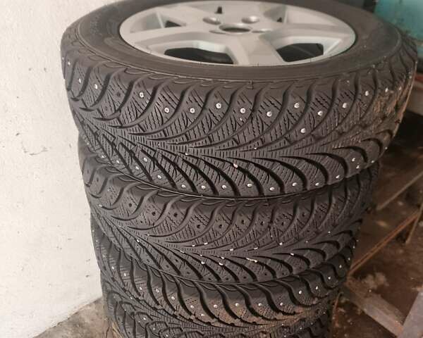 Серый Фольксваген e-up, объемом двигателя 0 л и пробегом 99 тыс. км за 6450 $, фото 28 на Automoto.ua