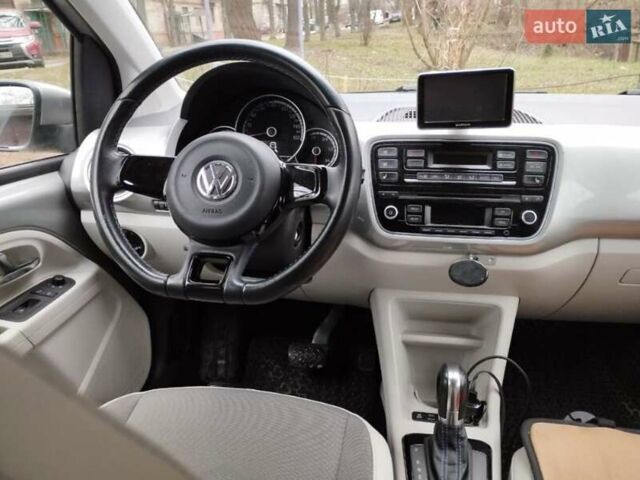 Сірий Фольксваген e-up, об'ємом двигуна 0 л та пробігом 136 тис. км за 5800 $, фото 9 на Automoto.ua