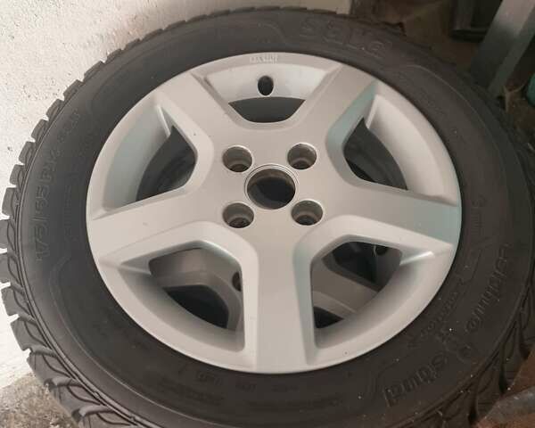 Серый Фольксваген e-up, объемом двигателя 0 л и пробегом 99 тыс. км за 6450 $, фото 29 на Automoto.ua