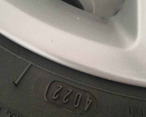 Серый Фольксваген e-up, объемом двигателя 0 л и пробегом 99 тыс. км за 6450 $, фото 30 на Automoto.ua