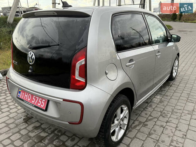 Серый Фольксваген e-up, объемом двигателя 0 л и пробегом 90 тыс. км за 6499 $, фото 14 на Automoto.ua