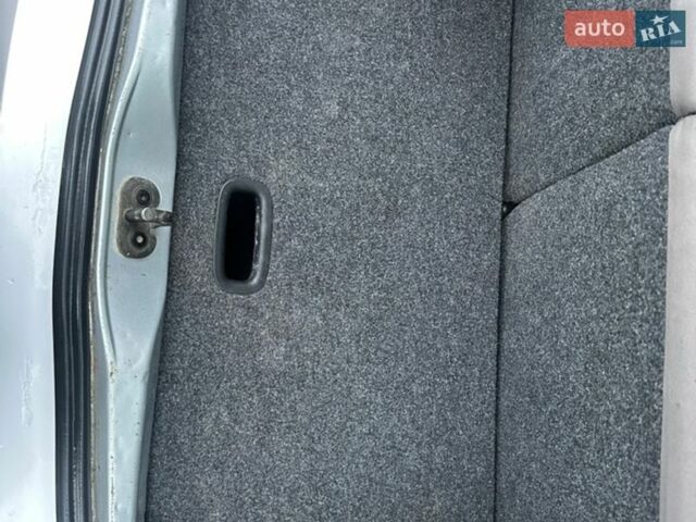 Сірий Фольксваген e-up, об'ємом двигуна 0 л та пробігом 181 тис. км за 5200 $, фото 18 на Automoto.ua