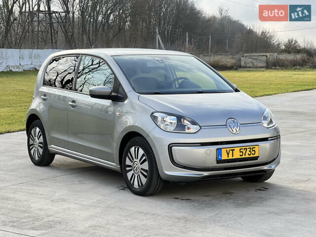 Серый Фольксваген e-up, объемом двигателя 0 л и пробегом 174 тыс. км за 5750 $, фото 4 на Automoto.ua