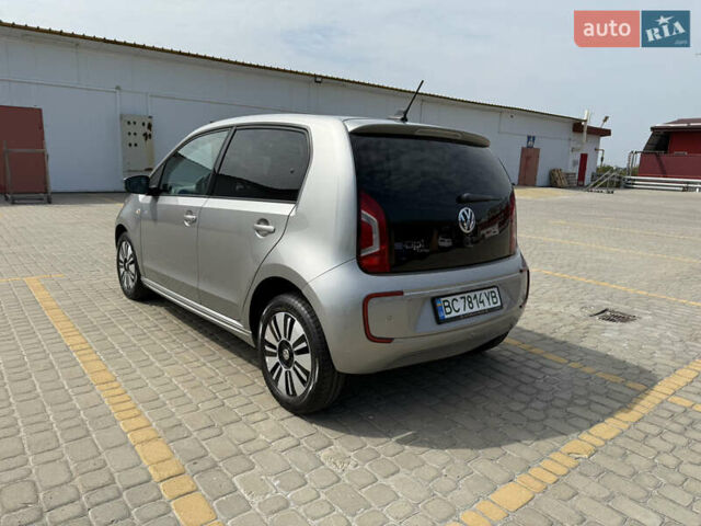 Сірий Фольксваген e-up, об'ємом двигуна 0 л та пробігом 126 тис. км за 6300 $, фото 37 на Automoto.ua