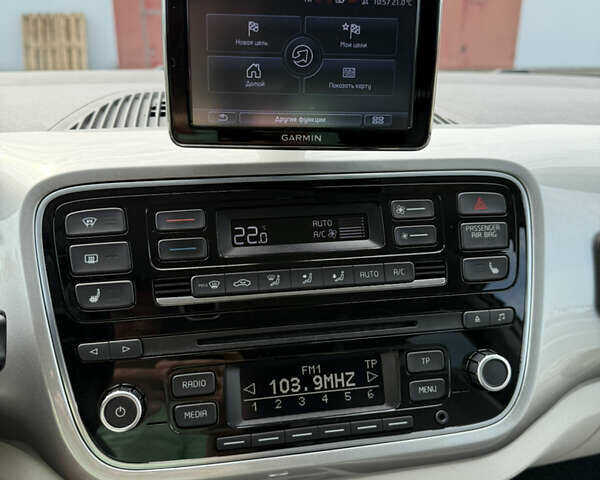 Сірий Фольксваген e-up, об'ємом двигуна 0 л та пробігом 126 тис. км за 6300 $, фото 13 на Automoto.ua