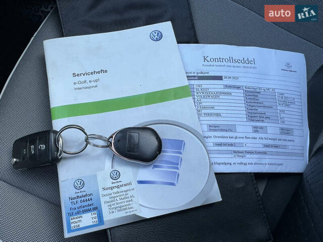 Сірий Фольксваген e-up, об'ємом двигуна 0 л та пробігом 126 тис. км за 6300 $, фото 3 на Automoto.ua