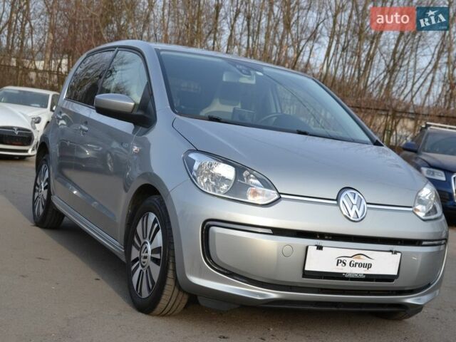 Сірий Фольксваген e-up, об'ємом двигуна 0 л та пробігом 78 тис. км за 6150 $, фото 4 на Automoto.ua