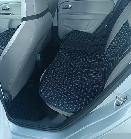 Серый Фольксваген e-up, объемом двигателя 0 л и пробегом 78 тыс. км за 6999 $, фото 16 на Automoto.ua