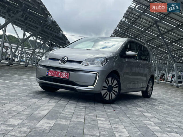 Серый Фольксваген e-up, объемом двигателя 0 л и пробегом 80 тыс. км за 7980 $, фото 3 на Automoto.ua