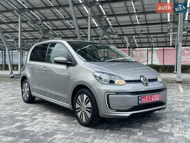 Серый Фольксваген e-up, объемом двигателя 0 л и пробегом 80 тыс. км за 7980 $, фото 17 на Automoto.ua