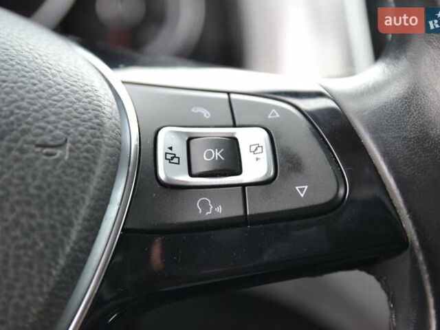 Серый Фольксваген e-up, объемом двигателя 0 л и пробегом 92 тыс. км за 7999 $, фото 26 на Automoto.ua