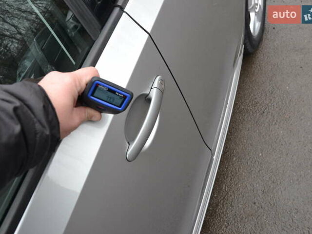 Серый Фольксваген e-up, объемом двигателя 0 л и пробегом 92 тыс. км за 7999 $, фото 29 на Automoto.ua