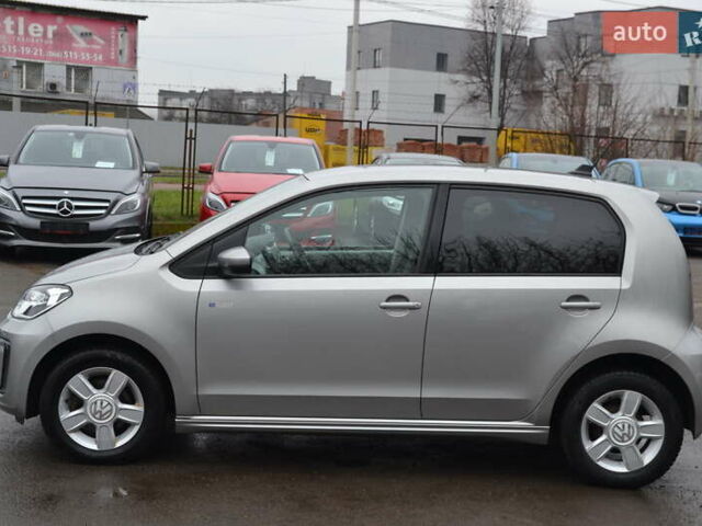 Серый Фольксваген e-up, объемом двигателя 0 л и пробегом 92 тыс. км за 7999 $, фото 11 на Automoto.ua