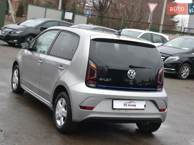 Серый Фольксваген e-up, объемом двигателя 0 л и пробегом 92 тыс. км за 7999 $, фото 9 на Automoto.ua