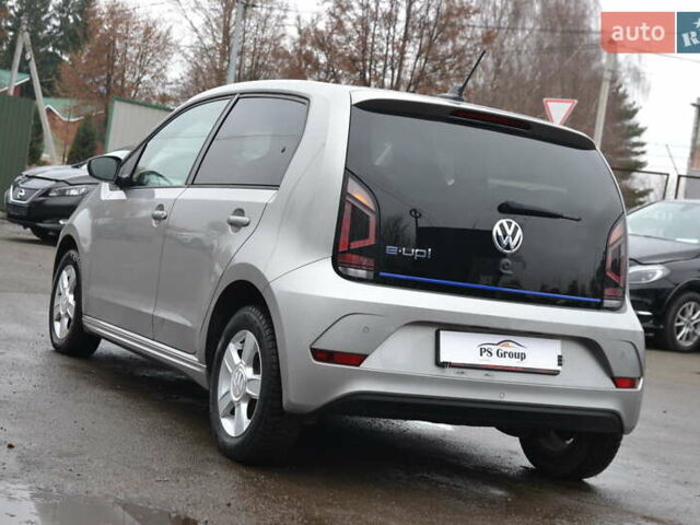 Серый Фольксваген e-up, объемом двигателя 0 л и пробегом 92 тыс. км за 7999 $, фото 10 на Automoto.ua