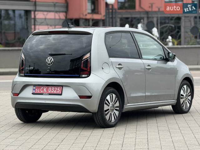 Серый Фольксваген e-up, объемом двигателя 0 л и пробегом 89 тыс. км за 10999 $, фото 17 на Automoto.ua