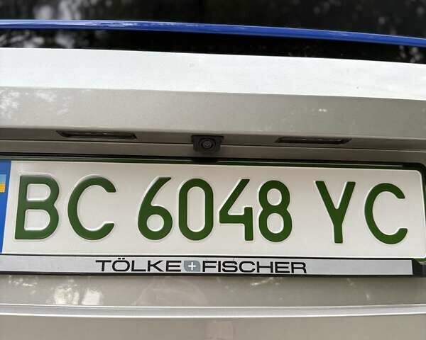Сірий Фольксваген e-up, об'ємом двигуна 0 л та пробігом 33 тис. км за 13900 $, фото 11 на Automoto.ua