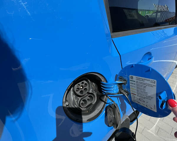 Синій Фольксваген e-up, об'ємом двигуна 0 л та пробігом 140 тис. км за 6200 $, фото 40 на Automoto.ua