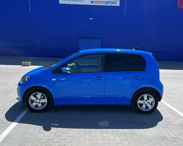 Синій Фольксваген e-up, об'ємом двигуна 0 л та пробігом 140 тис. км за 6200 $, фото 1 на Automoto.ua